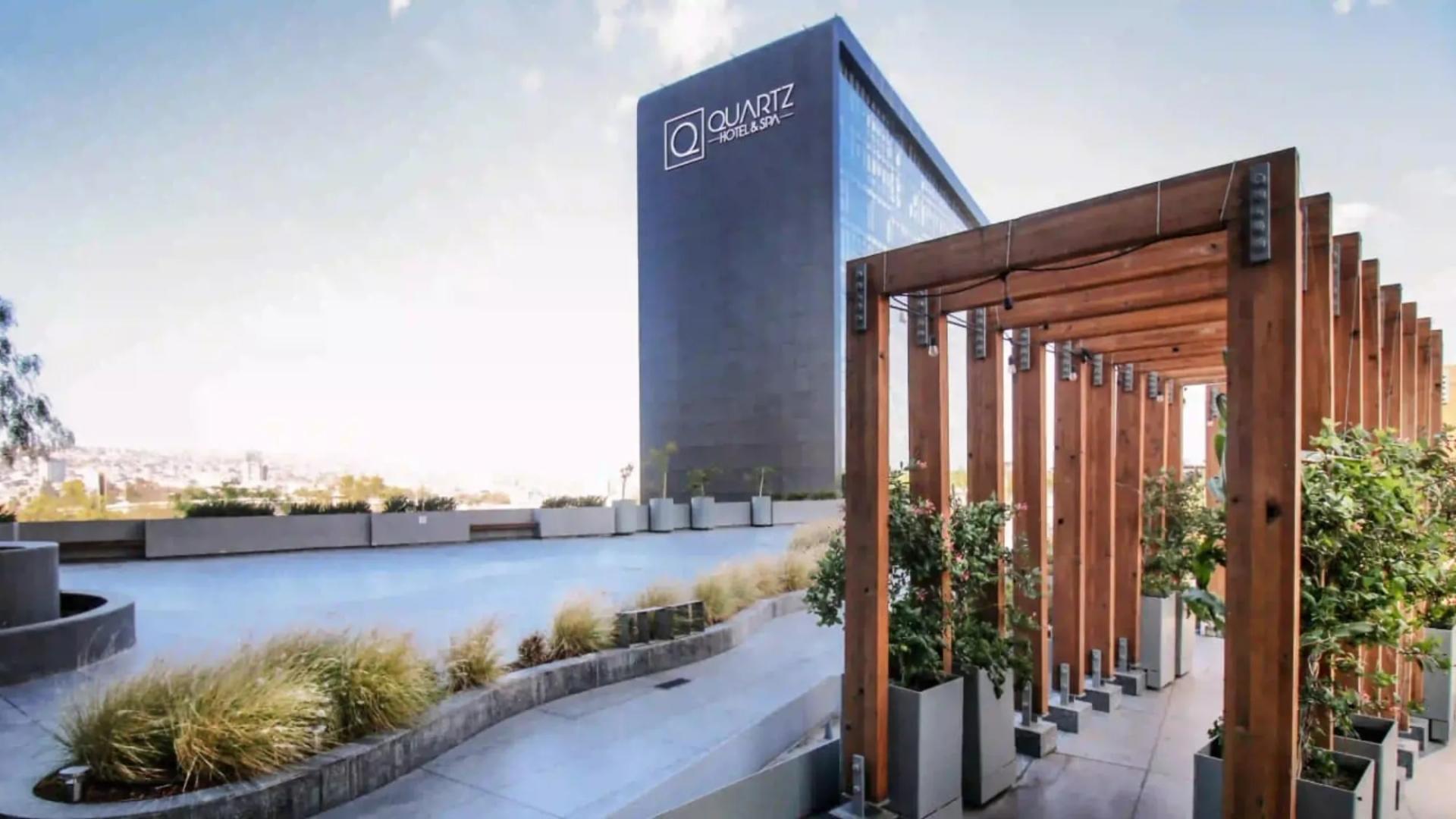 Hotel Quartz lobby and check-in area